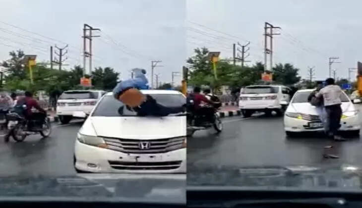 कॉलेज के बाहर मारपीट का वीडियो वायरल, पुलिस ने कुछ लोगों को लिया हिरासत में