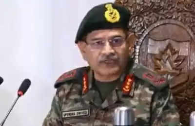 जम्मू एवं कश्मीर में करीब 300 आतंकवादी सक्रिय: उत्तरी सेना कमांडर
