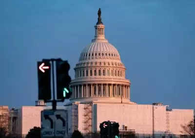अमेरिका : कांग्रेस सदस्यों ने भेदिया कारोबार रोकने के लिए कदम बढ़ाया