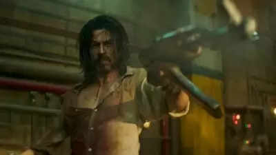 शाहरुख ने सभी से सिनेमाघरों में पठान देखने का किया आग्रह
