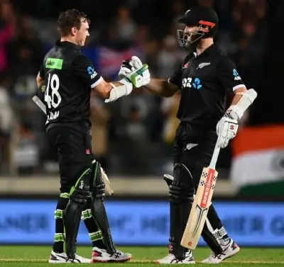 लाथम और विलियम्सन की शानदार बल्लेबाजी से जीता न्यूजीलैंड (लीड 1)