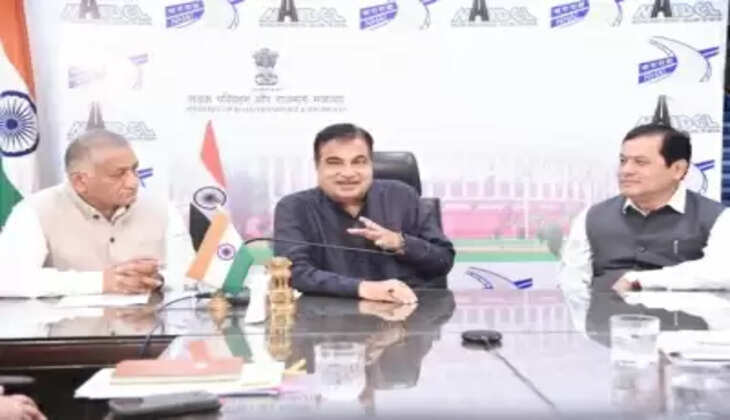 एनएचएलएमएल, आईडब्ल्यूएआई, आरवीएनएल ने आधुनिक मल्टी मॉडल लॉजिस्टिक्स पार्क्‍स विकसित करने के लिए मिलाया हाथ