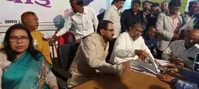 बिहार में राजद के 2 मंत्रियों ने जनता दरबार में सुनी लोगों की समस्याएं