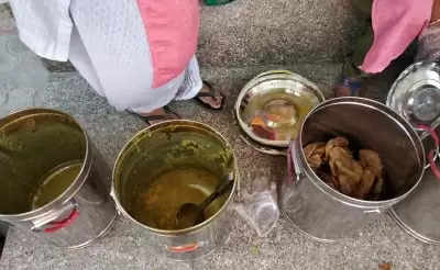आंध्र में स्कूल की 70 छात्राएं बासी खाना खाने से बीमार