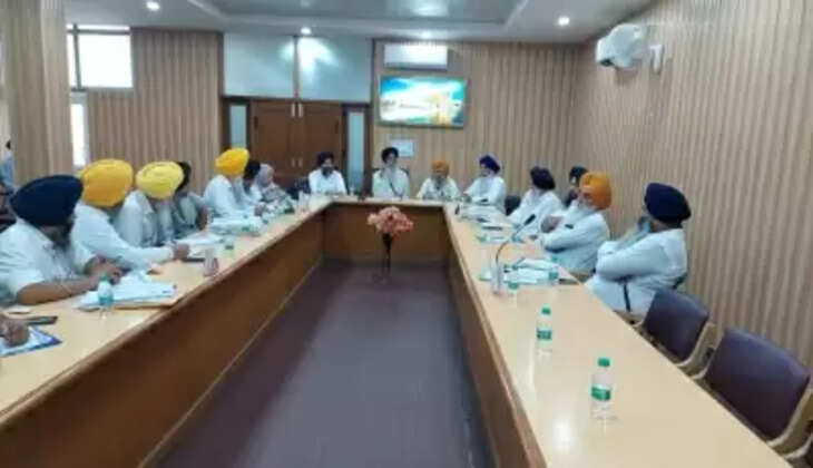 एससी के दो जजों में से एक का आरएसएस कनेक्शन : एसजीपीसी