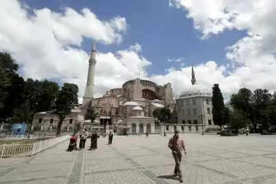 अक्टूबर में तुर्की पहुंचे 48 लाख विदेशी पर्यटक
