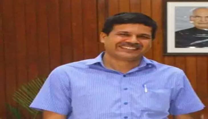 पुडुचेरी के मुख्य सचिव और सरकार के बीच टकराव की स्थिति