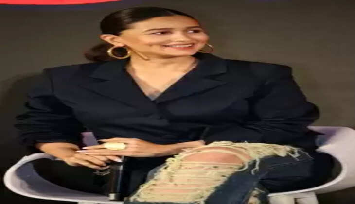 डालिर्ंग्स निर्माता ने आलिया भट्ट को बताया डायरेक्टर की एक्टर