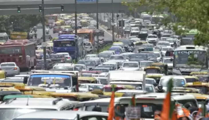 1 अक्टूबर से दिल्ली में मीडियम, हैवी वाहनों की नो एंट्री