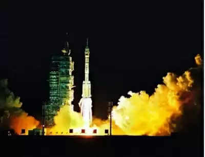 30 वर्षों में चीन के मानवयुक्त अंतरिक्ष मिशन के तीन कदम