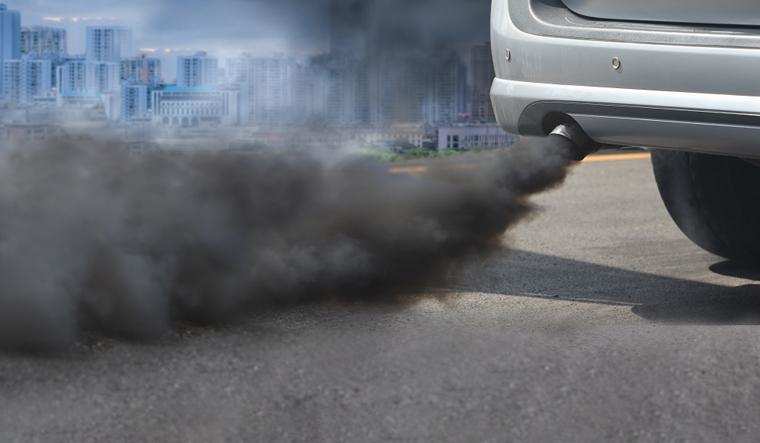 सरकार ने वायु प्रदूषण को नियंत्रित करने के लिए शुरू की अनूठी पहल, ऐसे होगी वाहनों की निगरानी