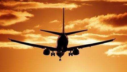 UP NEWS: उत्तर प्रदेश के इन प्रमुख शहरों से शुरू होगी हवाई सेवा, 2021 तक पूरा हो जाएगा एयरपोर्ट का काम