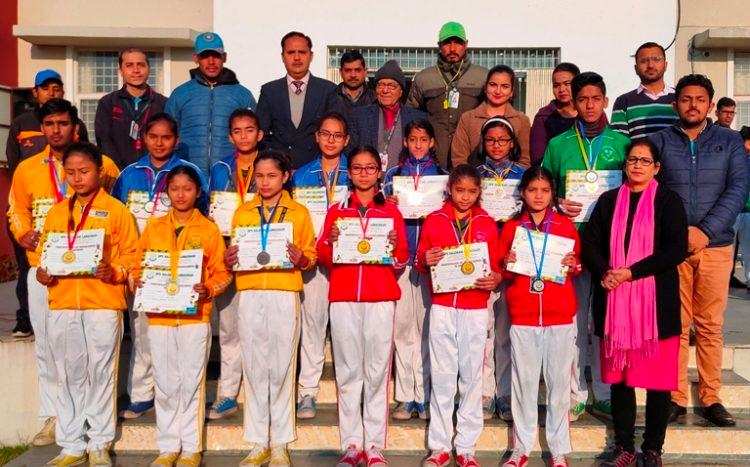 हल्द्वानी- डीपीएस लामाचौड़ के खेल महाकुंभ विजेताओं को बांटे पुरस्कार, इन प्रतिभाओं ने मनवाया लोहा
