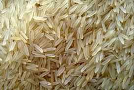 बिचौलियों से निपटने के लिए किसान समूह और महिलाओं ने खोली राइस मिल, हो रही सुगंधित चावल की मिलिंग
