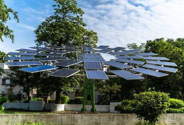 Solar Tree: भारतीय वैज्ञानिकों ने बनाया दुनिया का सबसे बड़ा सौर वृक्ष, जानें इसकी खासियत