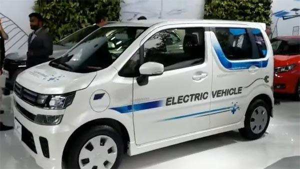 जल्द इंडिया में लांच होने जा रही है ये इलेक्ट्रिक कारें, एक बार चार्ज से कर सकते है मुंबई से दिल्ली तक की सैर