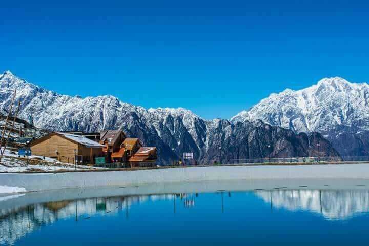 ‘औली’- भारत का स्विट्रलैंड ! मन को सकून देता है यहां का वातावरण , बर्फबारी का आनंद लेना है तो चले आइए औली