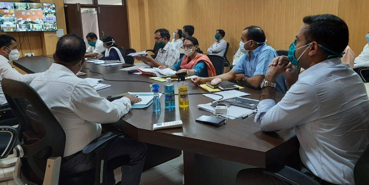 हल्द्वानी-बाजपुर शुगर मिल ने तैयार किया हैंड सैनीटाईजर, शीघ्र बिक्री को उतरेगा बाजार में