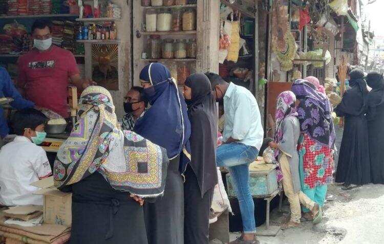 BAREILLY:&nbsp;लॉकडाउन के बीच चल रही है रमज़ान की तैयारियां, इस बार करेंगे यह दुआ