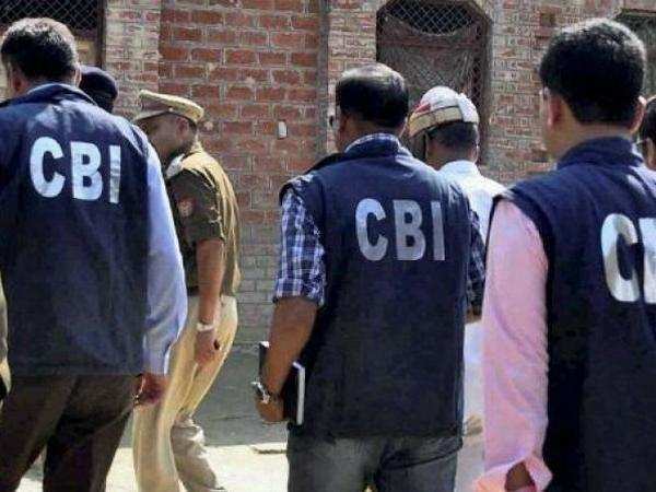 Hathras Case: CBI करेगी परिजनों से पूछताछ, SC में है सुरक्षा के मामले पर आज है सुनवाई