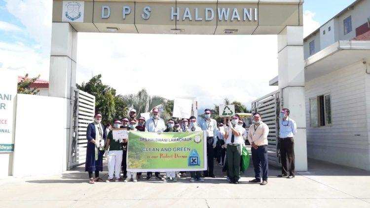 डी.पी.एस हल्द्वानी लामाचौड़ ने 2 अक्टूबर गांधी जयंती पर दिया स्वच्छता,स्वस्थता एवं मिशन जीरो प्लास्टिक का संदेश