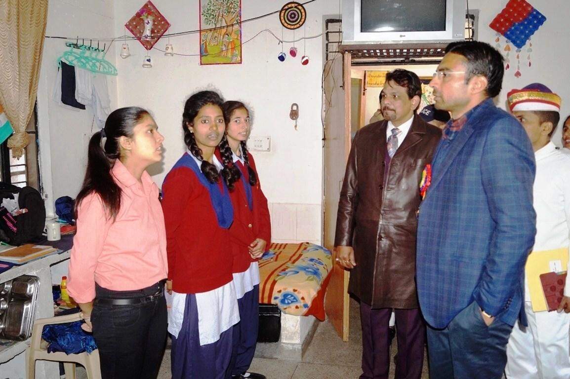 नैनीताल- 23.62 लाख से चमकेगा जवाहर नवोदय विद्यालय सुयालबाड़ी, बच्चों के खिले चेहरे