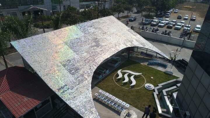 देहरादून-उत्तराखंड के इस IPS अफसर ने रचा इतिहास, देखिये ई-कचरे से बनाया स्टूडियो