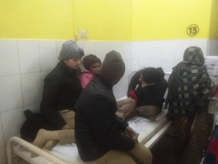 अयोध्या: कोरोना वैक्सीेनेशन के एक दिन बाद राम मन्दिर ड्यूटी में तैनात आठ महिला सिपाहियों की हालत बिगड़ी