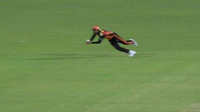 नई दिल्ली-आईपीएल में छाये बागेश्वर के मनीष पाण्डेय , अंतिम गेंद पर अटका दी मुंबई की सांसें