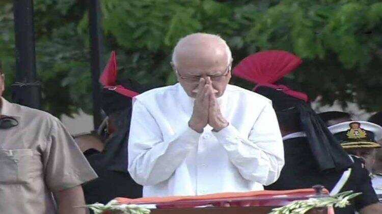 भाजपा को 2 से 180 सीट तक पहुंचाने वाले लालकृष्ण आडवाणी की ऐसे हुई विदाई, कुछ ऐसा रहा राजनीतिक सफर