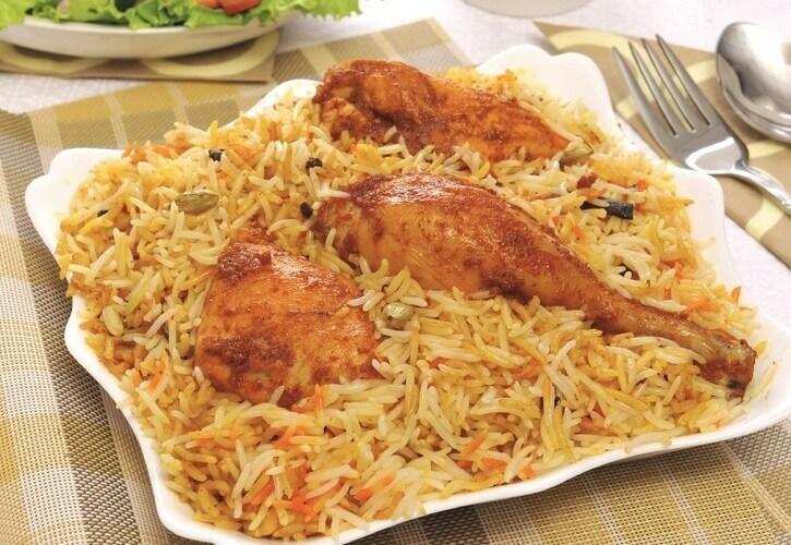 हल्द्वानी-लॉकडाउन के दौरान बनभूलपुरा में होटल खोल बिरयानी बेच रहे थे साहब, हुई ये बड़ी कार्रवाई