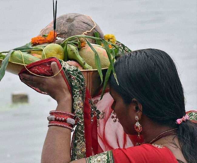 Chhath Puja 2020- नहाय खाय के साथ शुरू हुआ छठ महापर्व, पढिय़े आखिर क्यों मनाया जाता है यह त्योहार