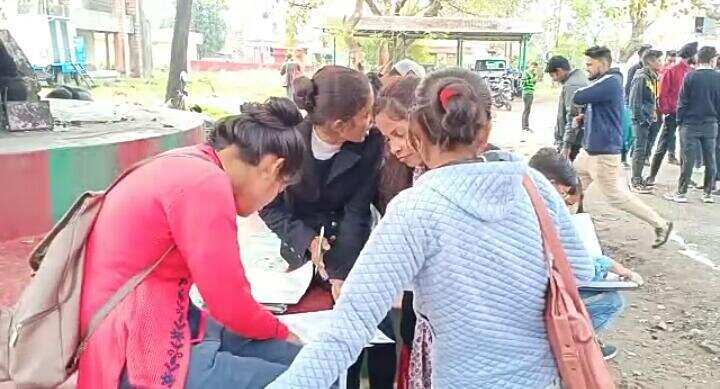 हल्द्वानी में पहुंचे 80 कम्पनियों के प्रतिनिधि, मंत्री जी से बोले हम ऐसे देंगे रोजगार