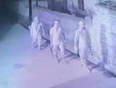BAREILLY: बदमाशों ने एक ही रात में की चार घरों में चोरी, सीसीटीवी में हुए कैद