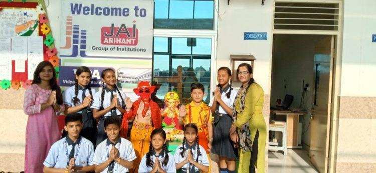 हल्द्वानी-जय अरिहन्त स्कूल में श्रीगणेश की स्थापना, उत्साह से मनाई गणेश चतुर्थी