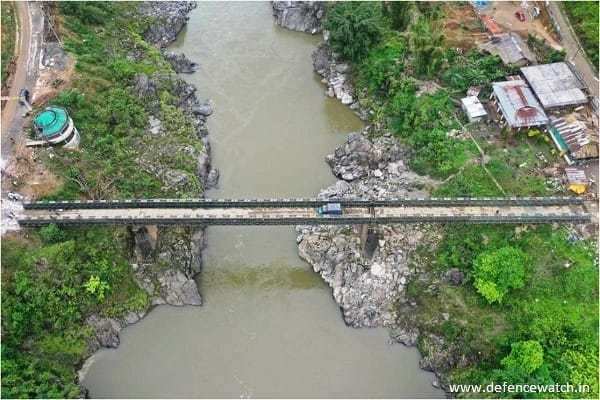 भारत-चीन के तनाव के बीच रक्षामंत्री आज इतने पुलों का करेंगे उद्घाटन, होगा ये फायदा