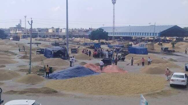 रुद्रपुर- संभाल के जनाब! यहां बड़े कारोबारी ऐसे कर रहे कोरोना फैलाने की तैयारी, इनके लिए कौन PM और कौन CM!