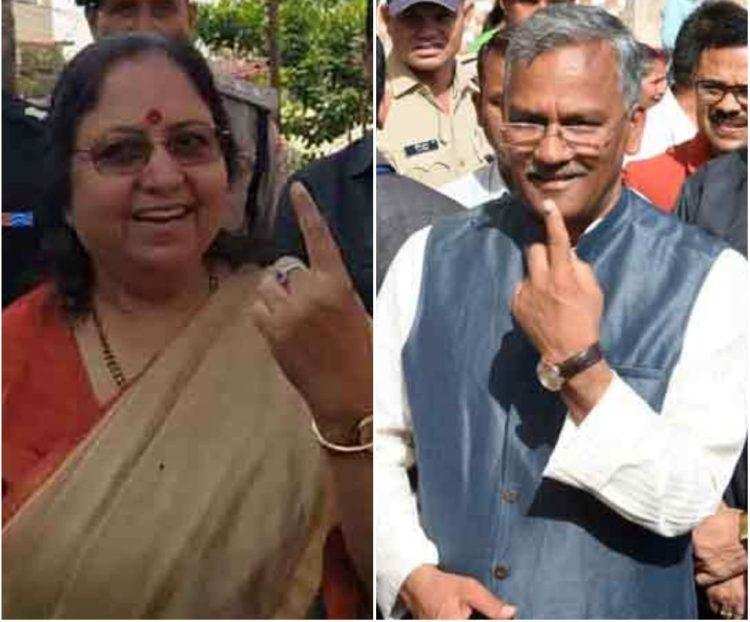 देहरादून-राज्यपाल मौर्य और सीएम त्रिवेन्द्र ने किया अपने मत का प्रयोग, बेटी के साथ वोट देने पहुंचे भाजपा प्रत्याशी निशंक