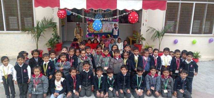 हल्द्वानी- नैनी वैली स्कूल ने हर्षोल्लास से मनाया बाल दिवस, चाचा नेहरु की याद में प्रस्तुत किये खास कार्यक्रम