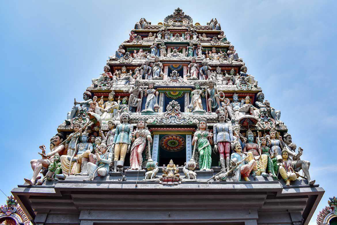 Singapore: इन आरोपों के चलते सबसे पुराने हिंदू मंदिर का पुजारी गिरफ्तार