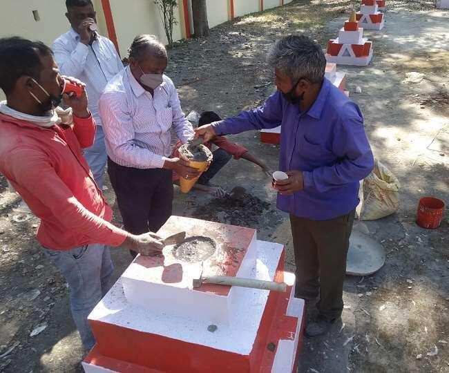 हल्द्वानी-छठ पूजा घाट पर बनी बेदियां तोड़ी, पूर्वाचल के लोगों ने ऐसे जताया विरोध