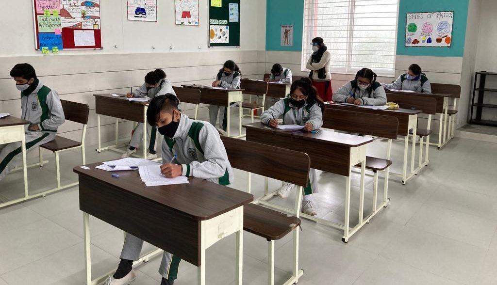 हल्द्वानी-दिल्ली पब्लिक स्कूल ने पेश की मिसाल, ऐसे संपन्न करायी प्री बोर्ड परीक्षा
