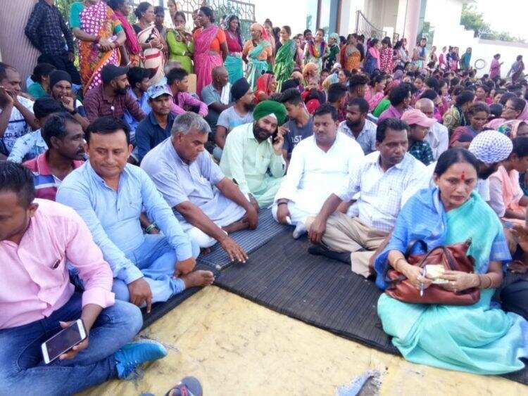 हल्द्वानी- जारी है सूरज के परिजनों का धरना, नहीं मिला न्याय तो दिल्ली तक पहुंचेगी प्रदर्शन की आग