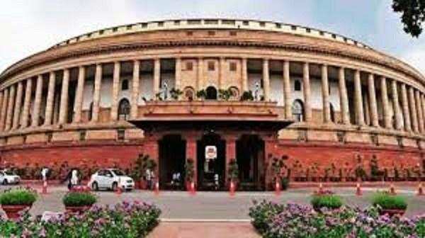 Parliament: संसद भी चला डिजिटलाइजेशन की ओर, पहली बार हुए यह बदलाव