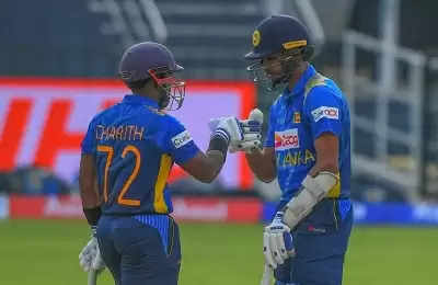 कोलंबो वनडे : श्रीलंका का टॉस जीतकर पहले बल्लेबाजी का फैसला (लीड-1)
