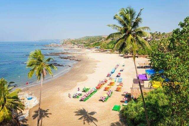 अपनी खूबसूरती के लिए प्रसिद्ध है गोवा और वहां के मुख्य पर्यटन स्थल, ऐसे ले सकते हैं छुट्टियों का मजा