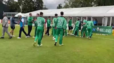 आयरलैंड के 3 खिलाड़ियों पर आईसीसी की संहिता के उल्लंघन के कारण लगा जुर्माना