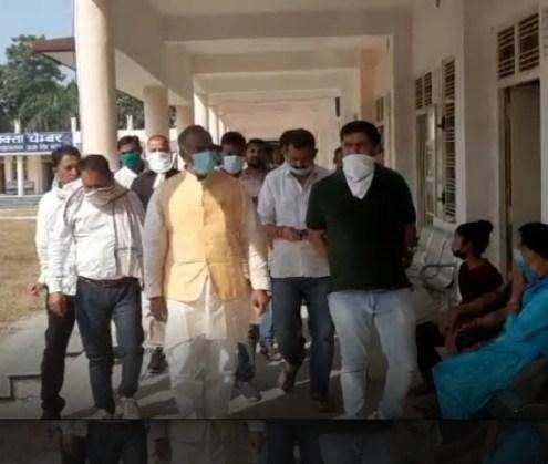 रुद्रपुर: कोर्ट में हाजिर हुए शिक्षा मंत्री अरविंद पाण्डेय,  इसलिए जारी हुआ था वारंट