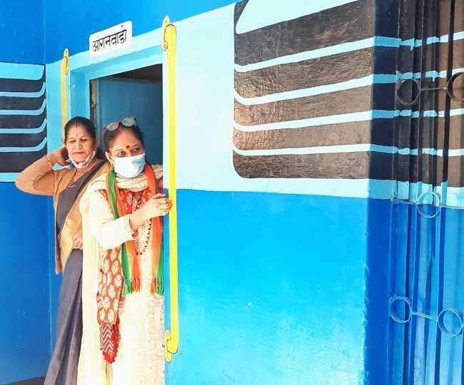 ऋषिकेश-स्कूल को बनाया ट्रेन, नाम रखा यमकेश्वर एक्सप्रेस