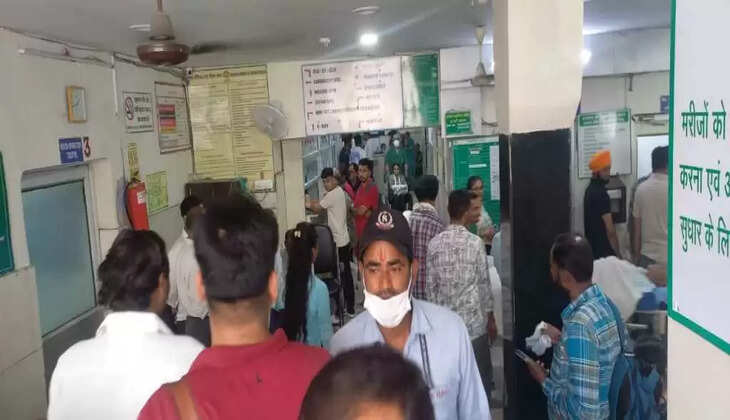 हल्द्वानी - कलयुगी भतीजे ने चाची को मारा चाकू, लहूलुहान हालत में अस्पताल में भर्ती, पुलिस ने युवक को किया गिरफ्तार&nbsp;
